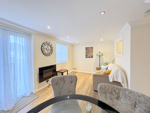 Jacobs Court- click for photo gallery